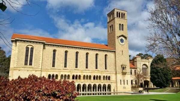 西澳大学留学一年费用，澳洲留学硕士一年费用需要多少钱？